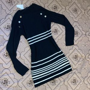 vintage black and white long sleeve striped button knee dress